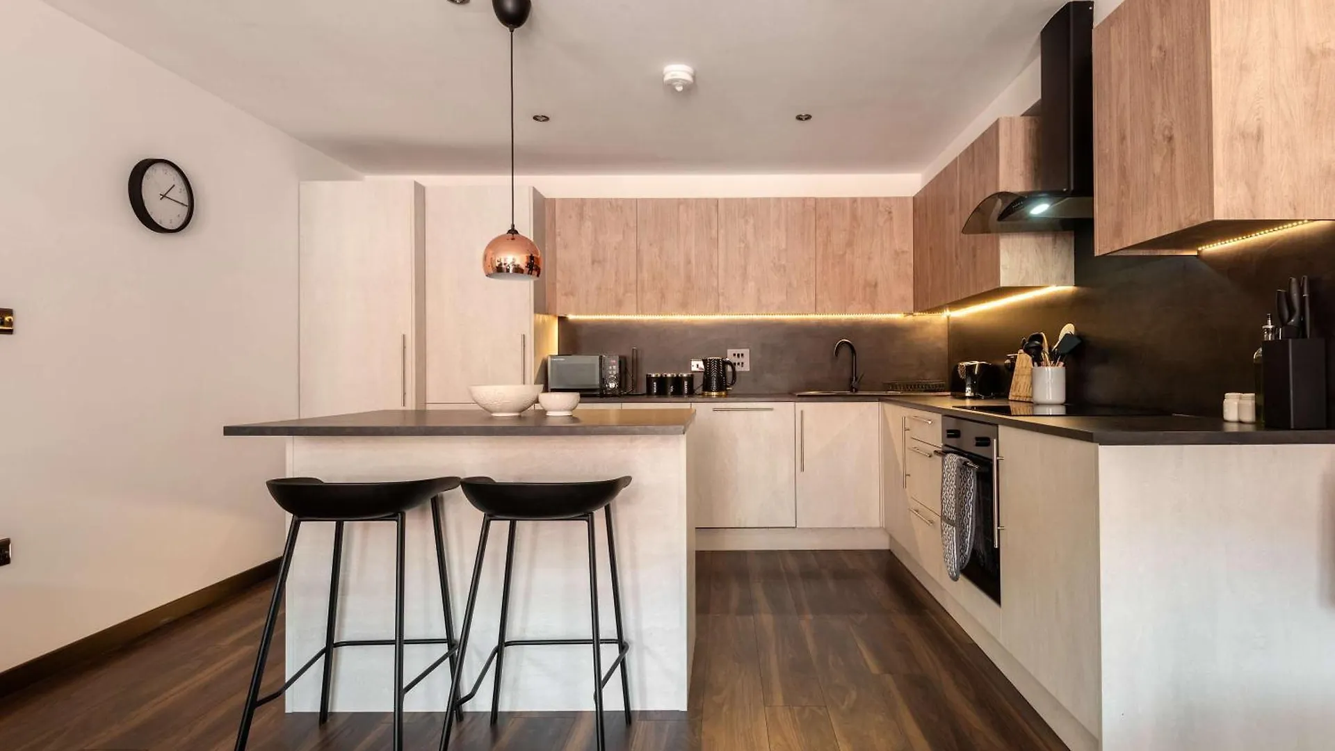 Stylish 2 Bedroom Apartment In Central Hull Kingston upon Hull